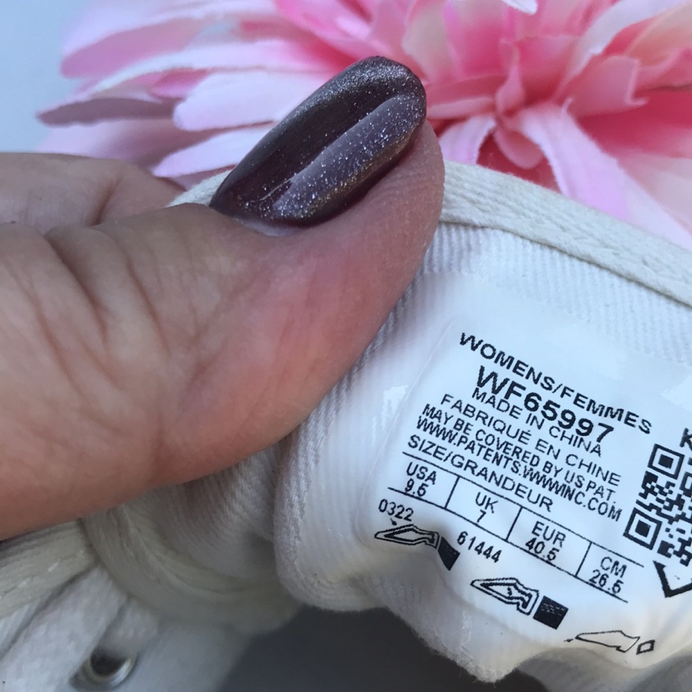 Keds New sneakers w Gold bronze laceUp Triple Kick Canvas wedge sneakers 9.5 - Picture 12 of 14